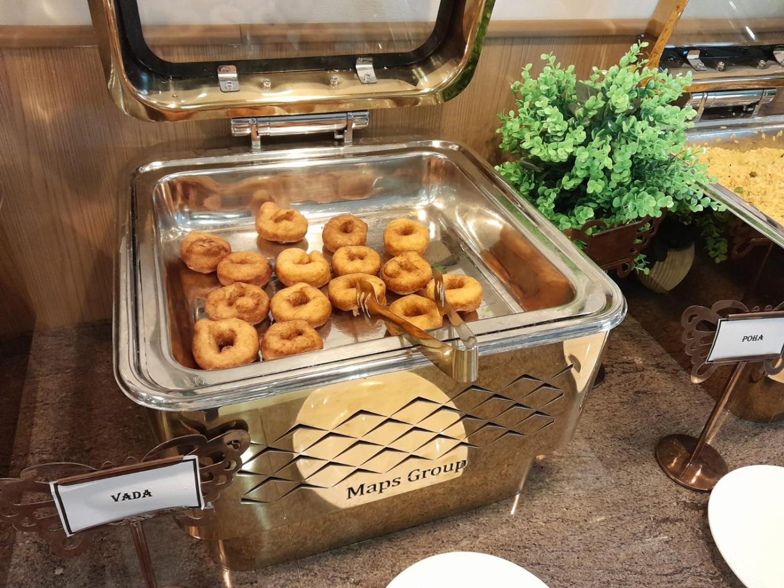 Hotel Sakura Gold Gurgaon Ngoại thất bức ảnh